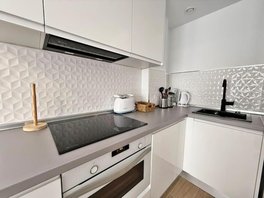 Apartament Nuevo Y Centrico De Playa *